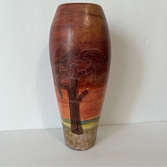 Hand Carved Soapstone Etched Giraffe Tree African Made in Kenya - Picture 3 of 15